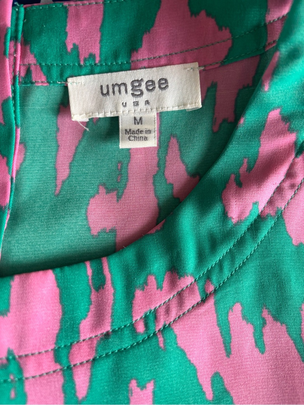 Umgee Green & Pink Abstract Sleeveless Camisole - Picture 4 of 4